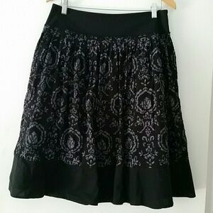 Loft fit flare romantic print lined skirt swiss dots details office work Sz 8